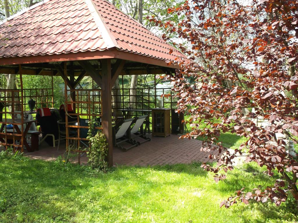 Dworek W Ogrodzie Kazimierz Dolny Buitenkant foto